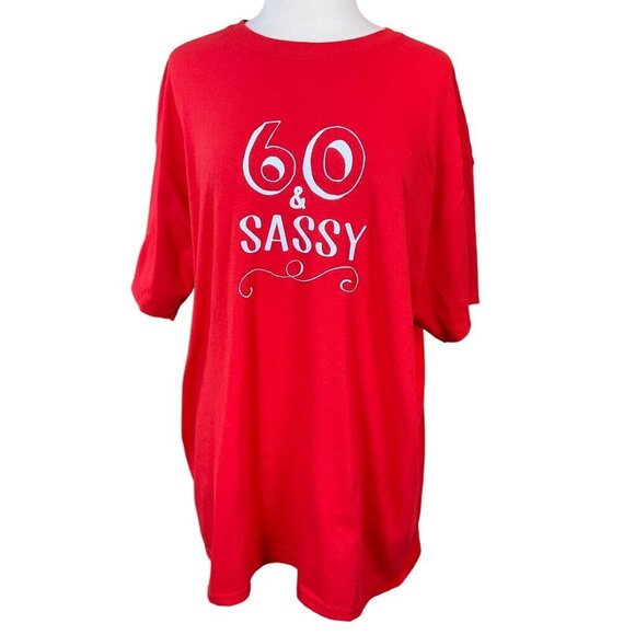 Gildan Short Sleeve 100% Cotton '60 & Sassy' Red White Glitter Print T-Shirt  XL - Picture 1 of 6